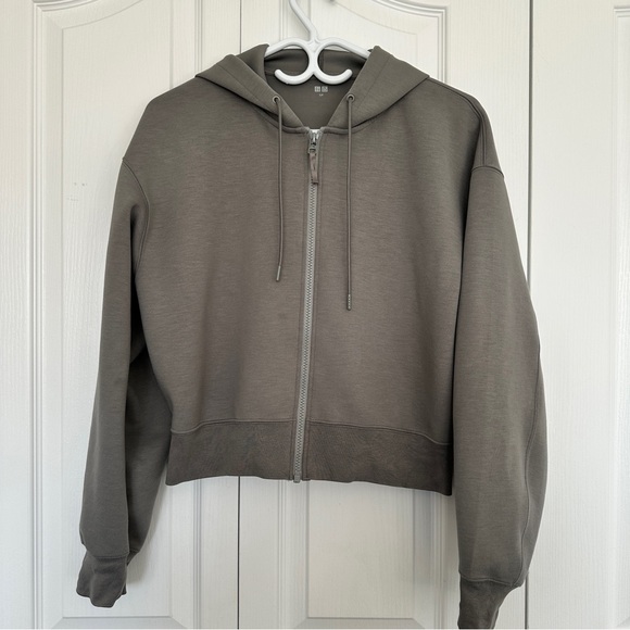 Uniqlo Jackets & Blazers - Uniqlo Dry Sweat full-zip hoodie Gray